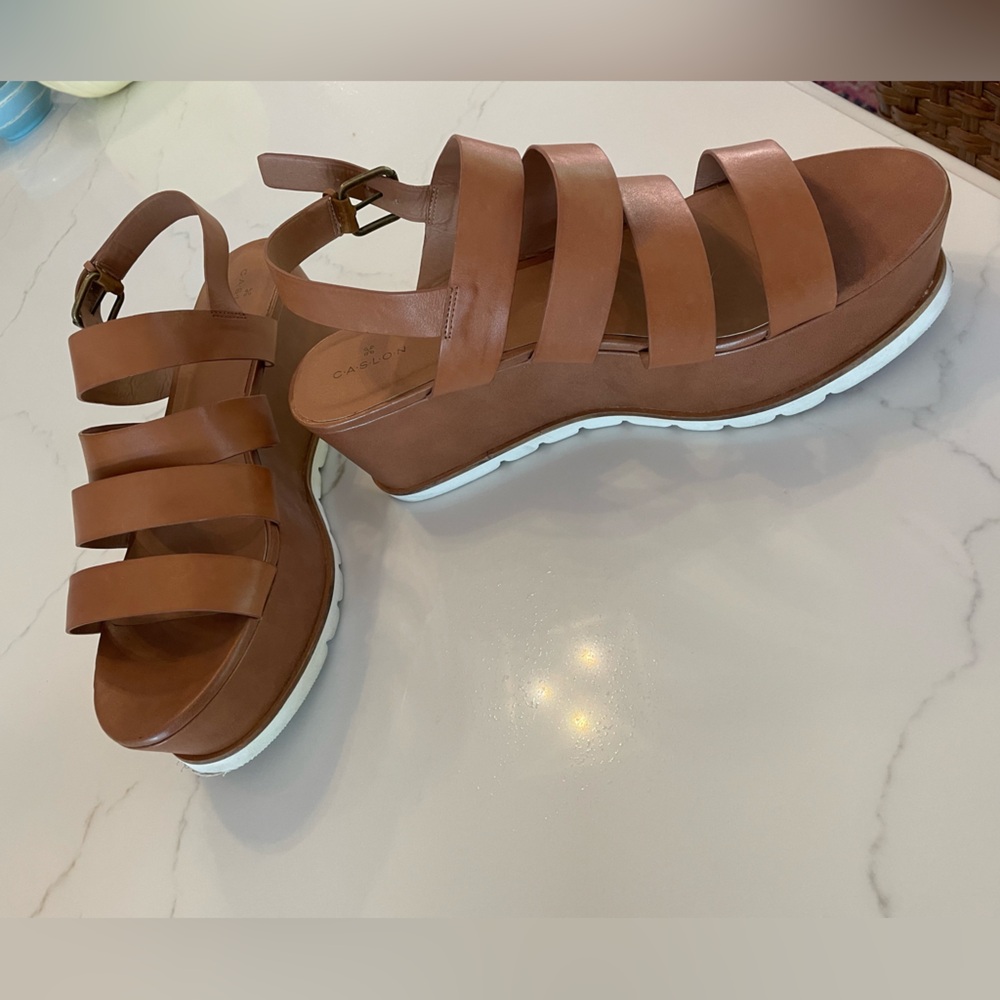 Caslon Platform Leather Sandals Size 13